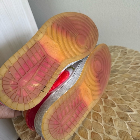 Nike Air Jordan 1 GS Edge Glow White Pink Blast Sneakers 5.5 - Picture 8 of 10